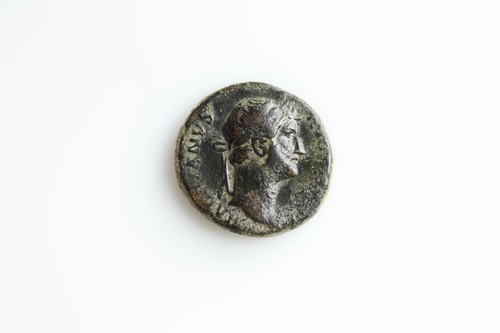 Hadrianus cos iii sc - -,
