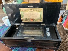 Antike Schweizer Walzenspieluhr (ca. 1880)