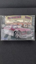 Modellbausatz Revell Chrysler 300C Hemi SRT 8 01:24