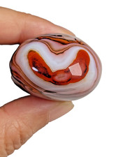 Herz-Achat mit Flügel-Muste