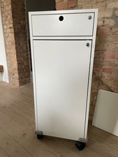 1x Vitra Rollcontainer hoch, Serie Ad-Hoc, weiss, Maße: H:110 x B:45,5 x T:45 cm