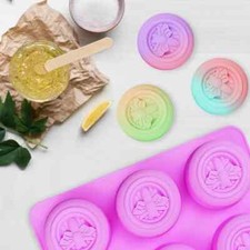 Kuchenform Gießform Seifenform  Silikonform 6 Mulden Runde Bee Bienen in lila
