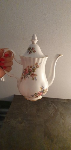 Royal albert bone china moos - albert,