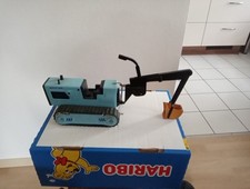 Alte Raupe mit Bagger Gonrap