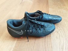 Nike Phantom Gr. 40,5 Fussballschuhe Stollenschuhe schwarz nur 1x getragen 