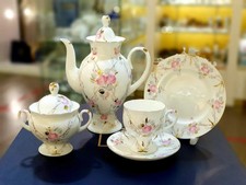 Lomonosov Knochen Porzellan Kaffee-Tee-Service „Galant“ 6/20, Künstler N.Slavina