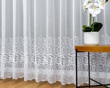 Elegante Gardine mit Spitze – weiße Gipüre – edle Fensterdeko nach Maß