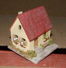 RS Modell H0 kleines Haus 04