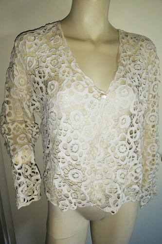Spitzenjacke