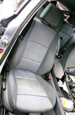sitz v.r. 113556 BMW 120 2.0 D