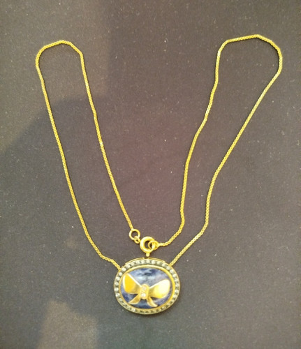 Halskette goldfarben mit