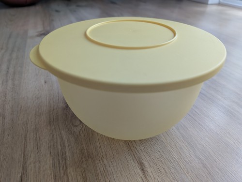 Tupperware„Junge