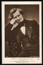 Komponist Hector Berlioz im Frack und Weste mit Uhrenkette, Ansichtskarte 