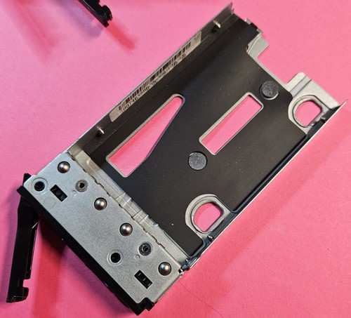 Netapp sff hdd caddy - netapp,