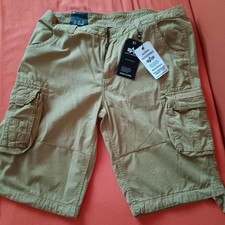 Nagelneu,ungebraucht , fallen eng aus