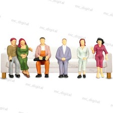 100 Stück sitzende Figuren