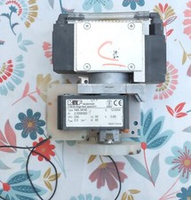 KNF Neuberger N85.3KNE Vakuumpumpe. 230V 50Hz 65W Pmax 0,3 bar.