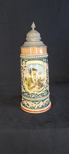 Alter bierkrug mit zinndeckel - bierkrug,