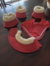 Hufglocken Rot Gr. S  Mit passender  Haube