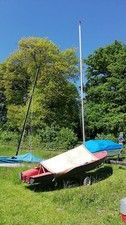 Segelboot Korsar auf Trailer