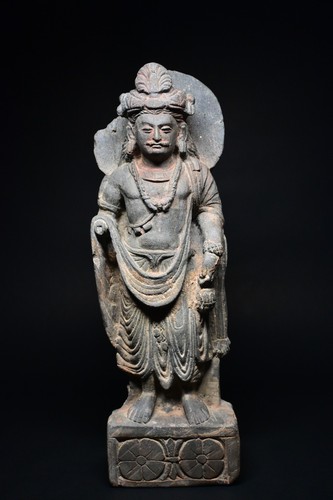 Eine gandhara grauer - eine,