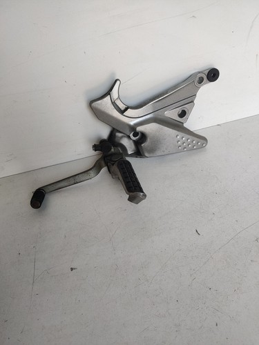 Plattenspieler vorne links