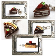 CHARM ANHÄNGER KUCHEN