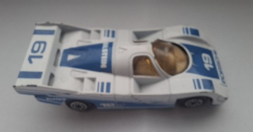 Maisto porsche 956 - maisto,