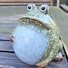 Kugelrunder Frosch Deko 11 x 9 cm Keramik Gartendeko Figur Froschfigur Grün