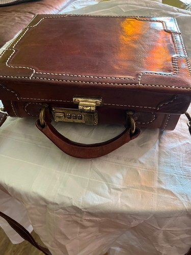 Vintage koffer stilistisch - vintage,
