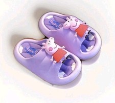 Peppa Pig Sandalen Hausschuhe Schuhe Lila Peppa Wutz Badelatschen Größe 24 - 25
