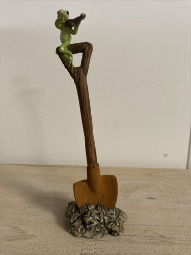 Frosch erwin auf spaten spielt - frosch,