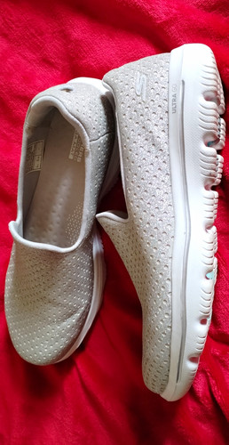 Skechers gowalk evolution - skechers,