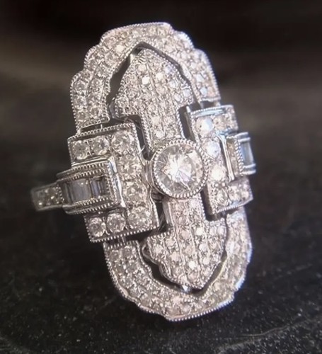 Beeindruckender ring - beeindruckender,