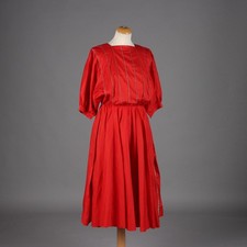 Vintage Rotes Kleid aus