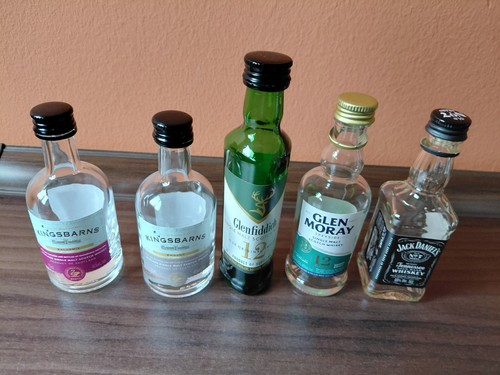 Miniatur schnapsflaschen aus - miniatur,