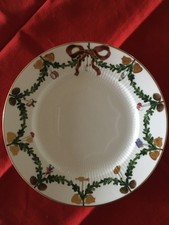 *** Royal Copenhagen Star Fluted Frühstücksteller Weihnachten NEU ***