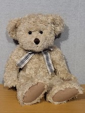 "Tennyson, der hellbraune