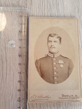 CDV Foto Soldat Militaria Uniform Berlin Orden an Spange Kragenspiegel 089