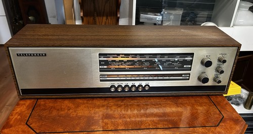 Vintage radio telefunken - vintage,