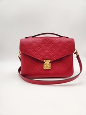 Louis Vuitton Pochette Metis
