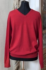 Schöner feiner Strickpullover