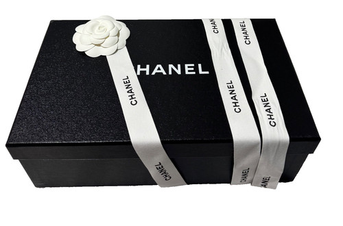 Chanel shoe box - shoe,