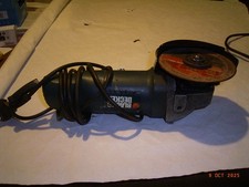 Winkelschleifer Black + Decker