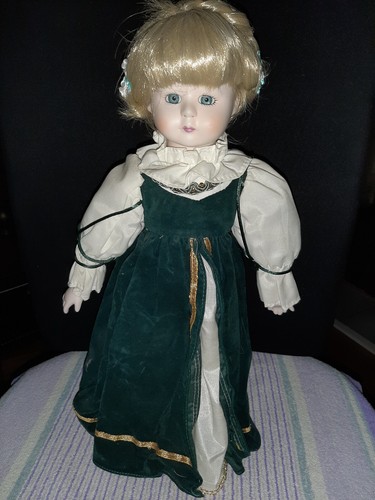 Vintage gilde porzellanpuppe - vintage,