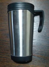 Doppelwandiger Trinkbecher Coffee to Go IsolierbecherTasse Metall silber/schwarz