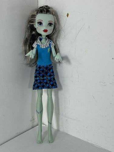 Monster high puppe - monster,