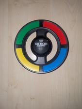 Simon Swipe Hasbro elektronisches Spiel getestet 2014 Klassiker Reaktionsspiel