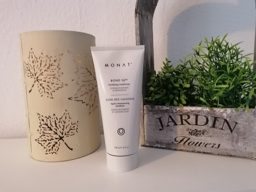 Monat bond conditioner - bond, iq