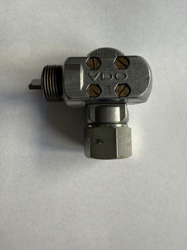 Mercedes heckflosse w110 w111 - mercedes,